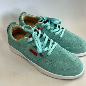 Savalé Men’s Harmann Light Blue Suede Sneaker Size 8.5